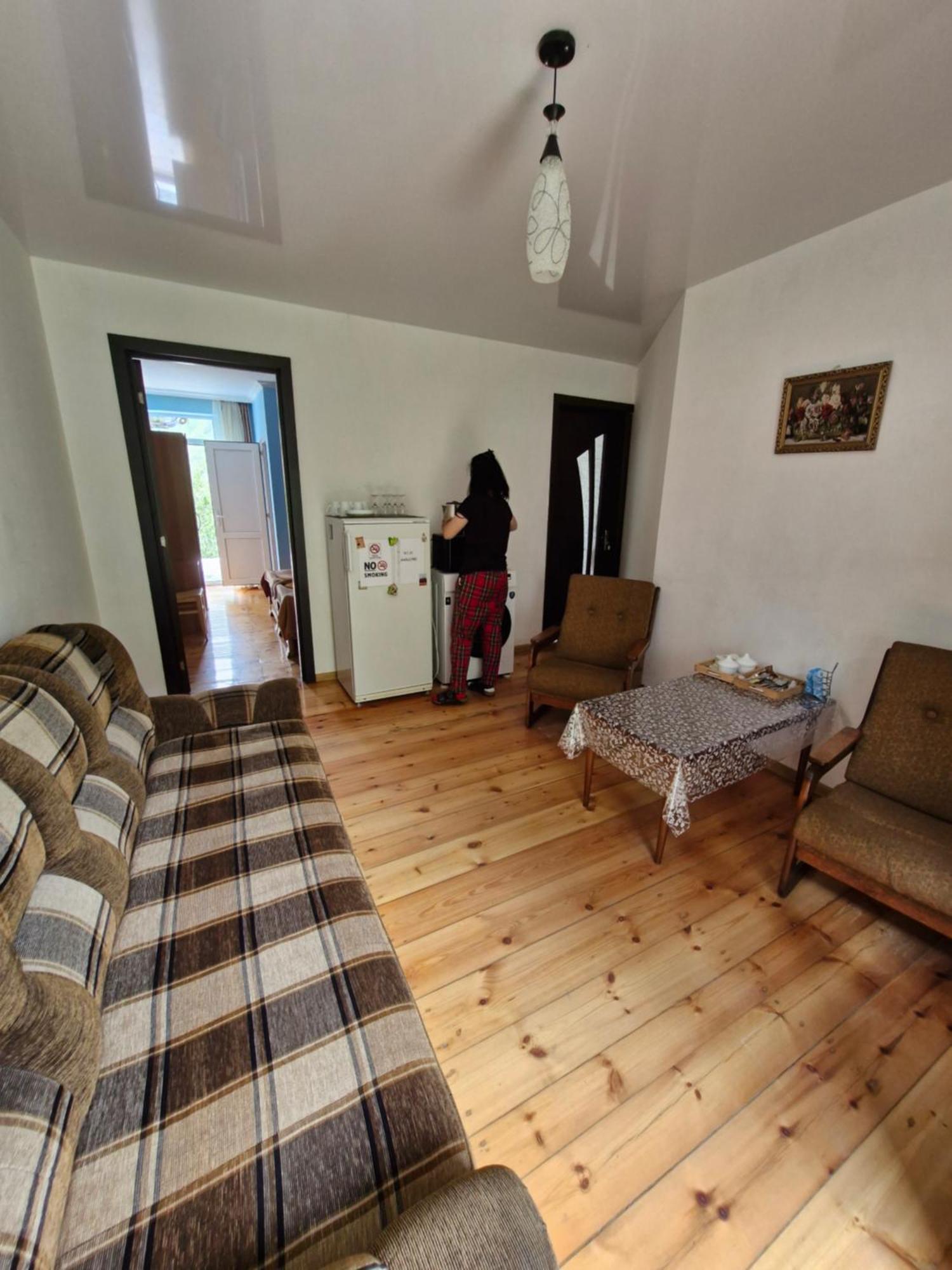Maiko Guest House カズベギ エクステリア 写真